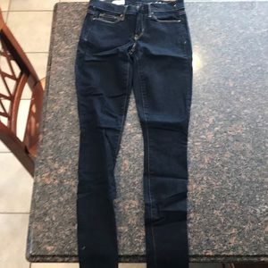 Gap 1969 Legging Jean size 25r Dark Wash